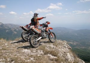  Ендуро-тури в Карпати на мотоциклах 