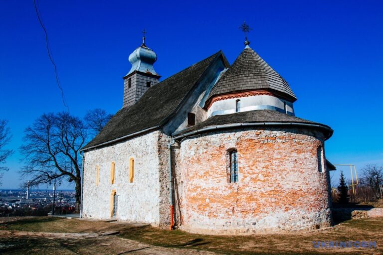 Автобусна екскурсія Ужгород і околиці
