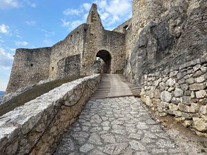 Спішський град, замок екскурсія у Словаччину